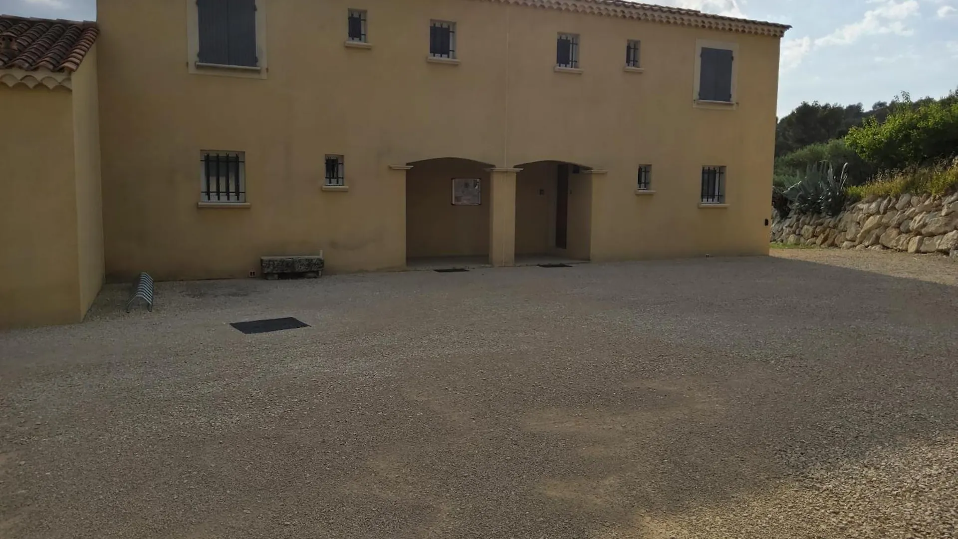 Holiday home Gite Nidu, Un Coin De Paradis Provencal Le Barroux France