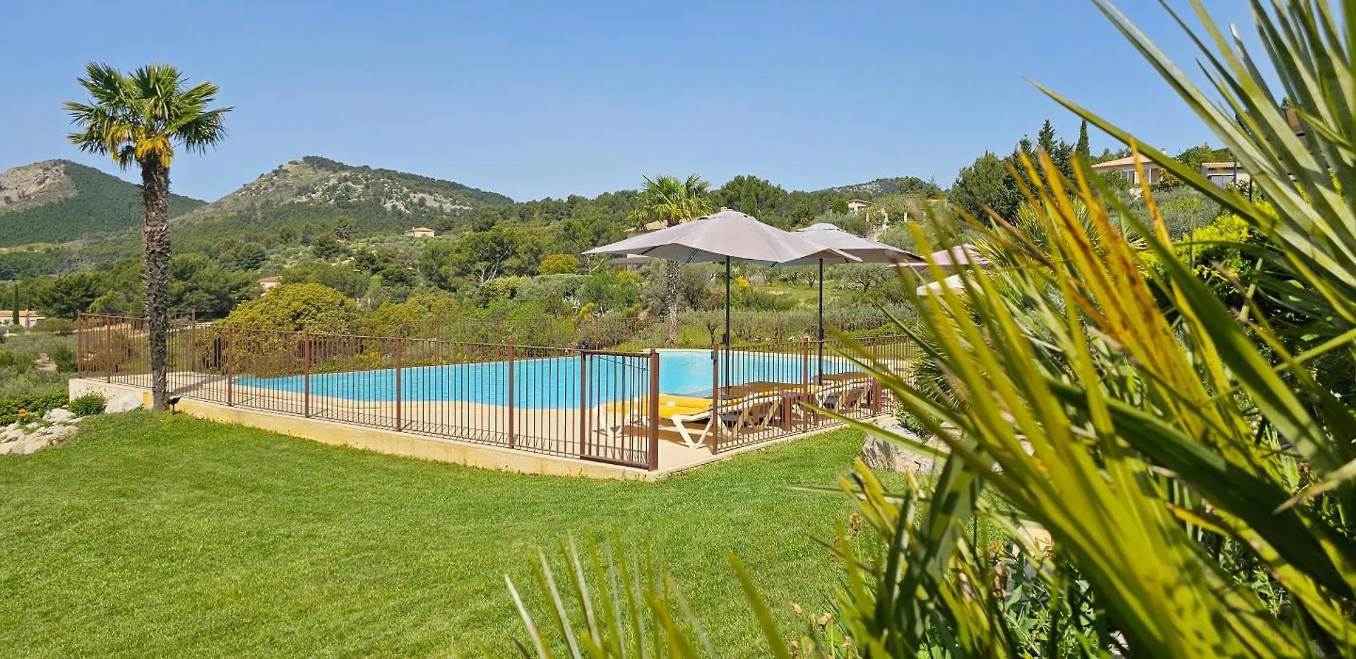 Gite Nidu, Un Coin De Paradis Provencal Le Barroux France